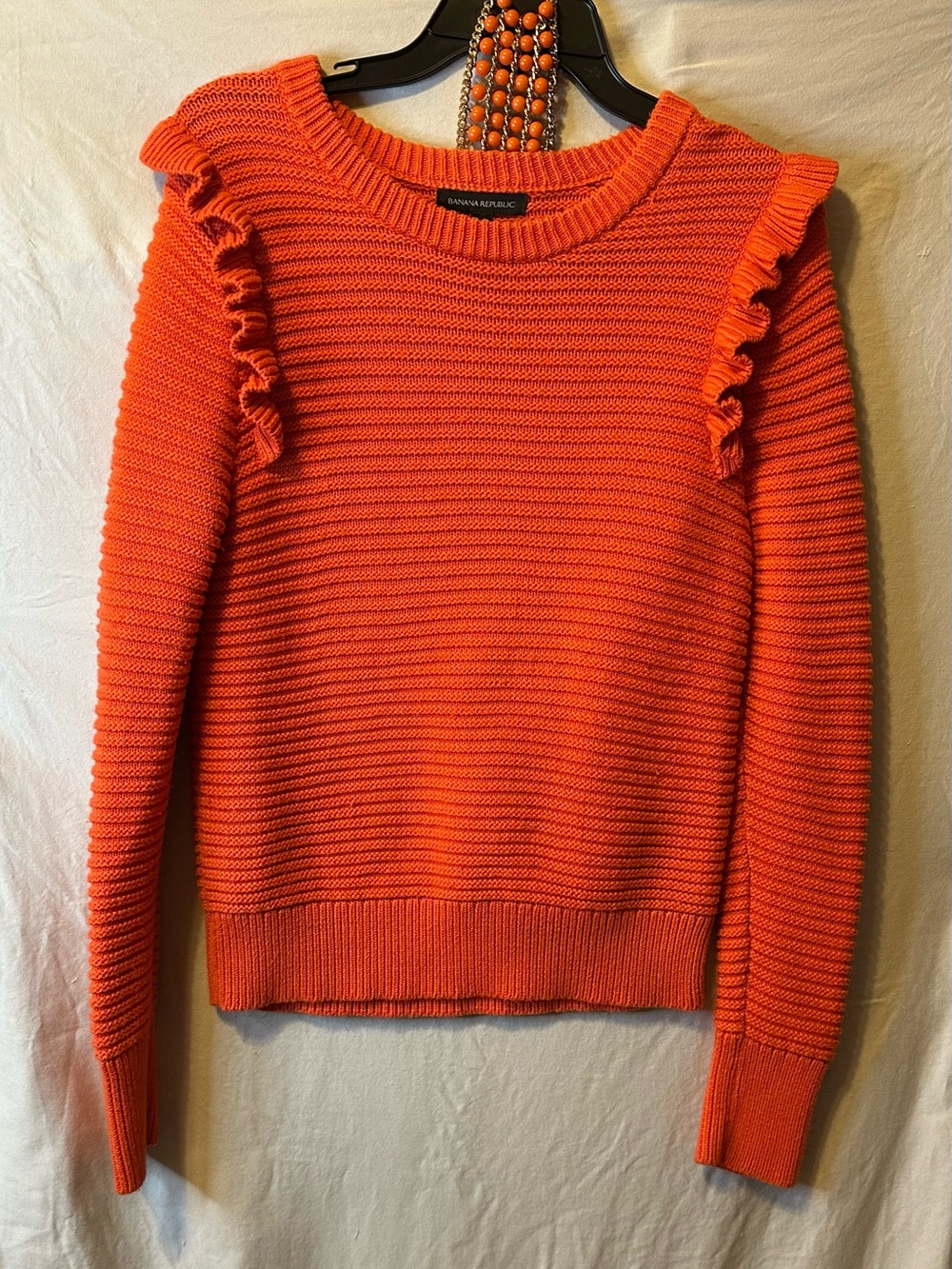 Banana Republic Ruffle-Shoulder Knit Sweater - Orange size M